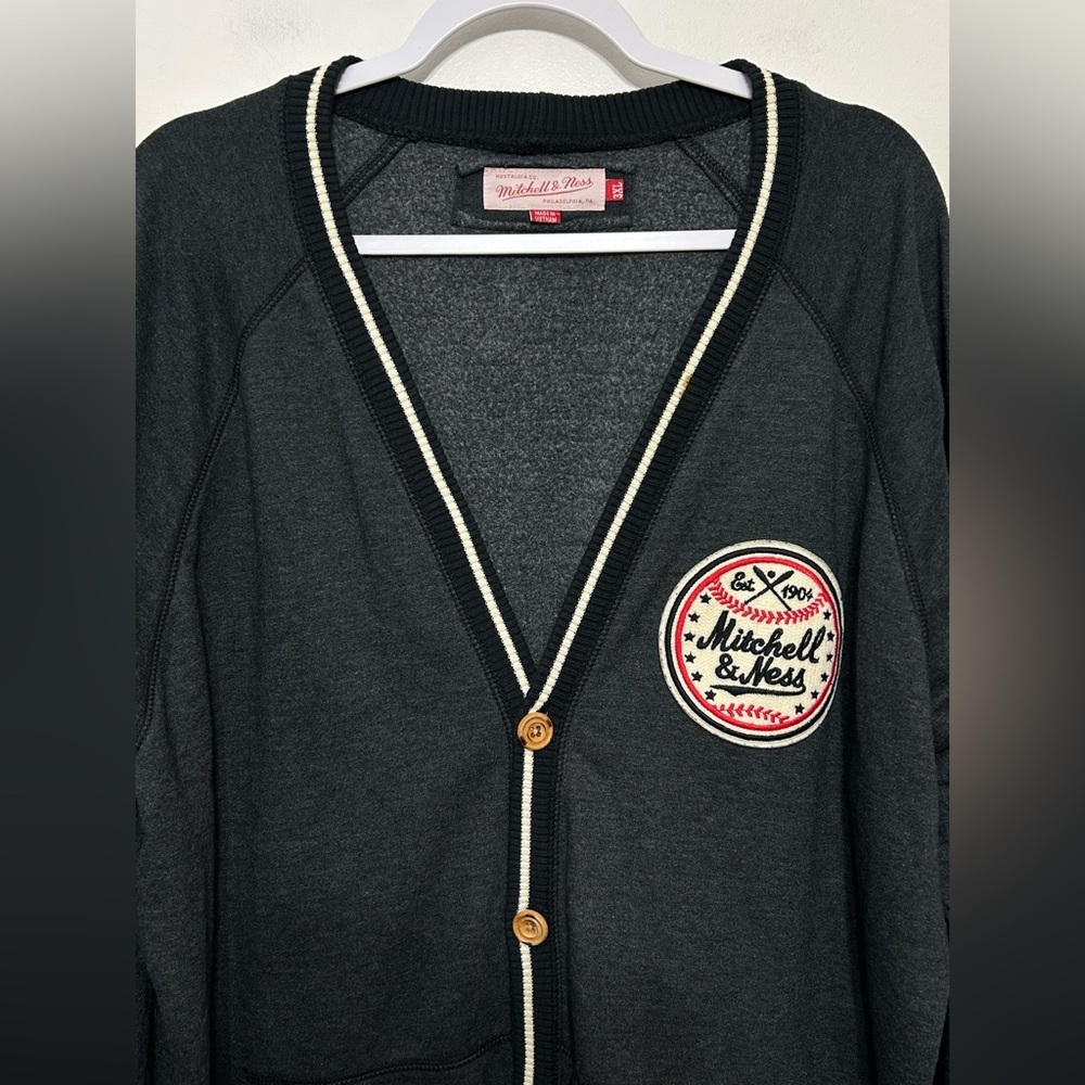 Mitchell and Ness Lateral Varsity Baseball Cardigan - Picture 2 of 10